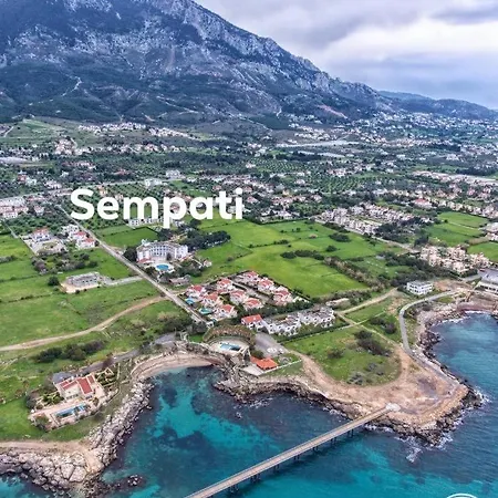 Hotel Sempati 3*