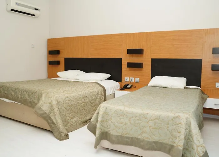 Ξενοδοχείο Sempati 3*