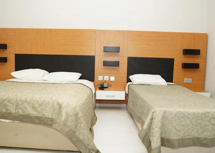 Ξενοδοχείο Sempati 3*